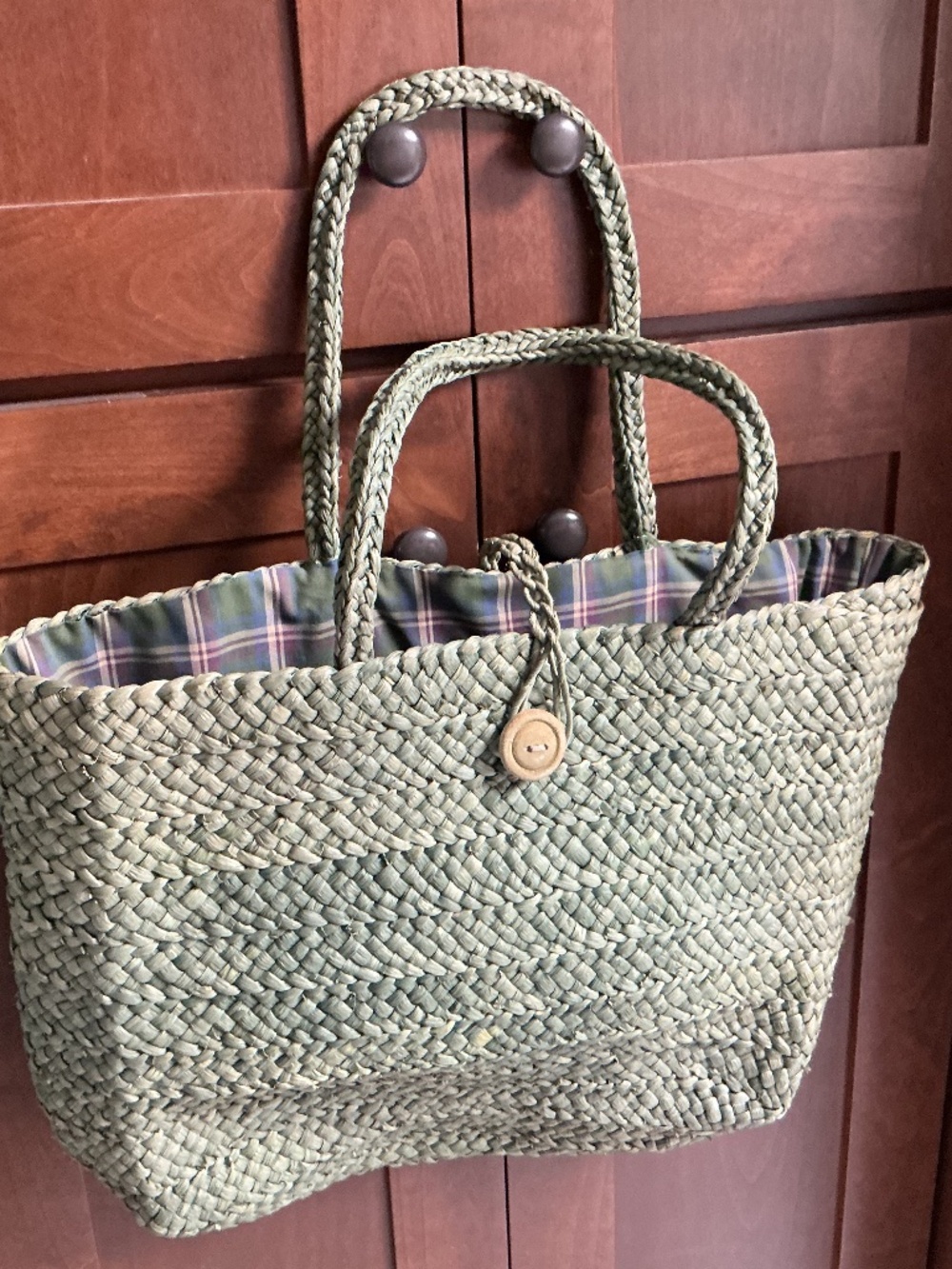 Vintage Gap woven tote with plaid cotton lining